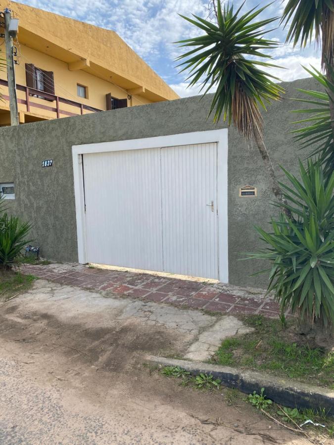 Villa Casa agradável com lareira Chuí Esterno foto